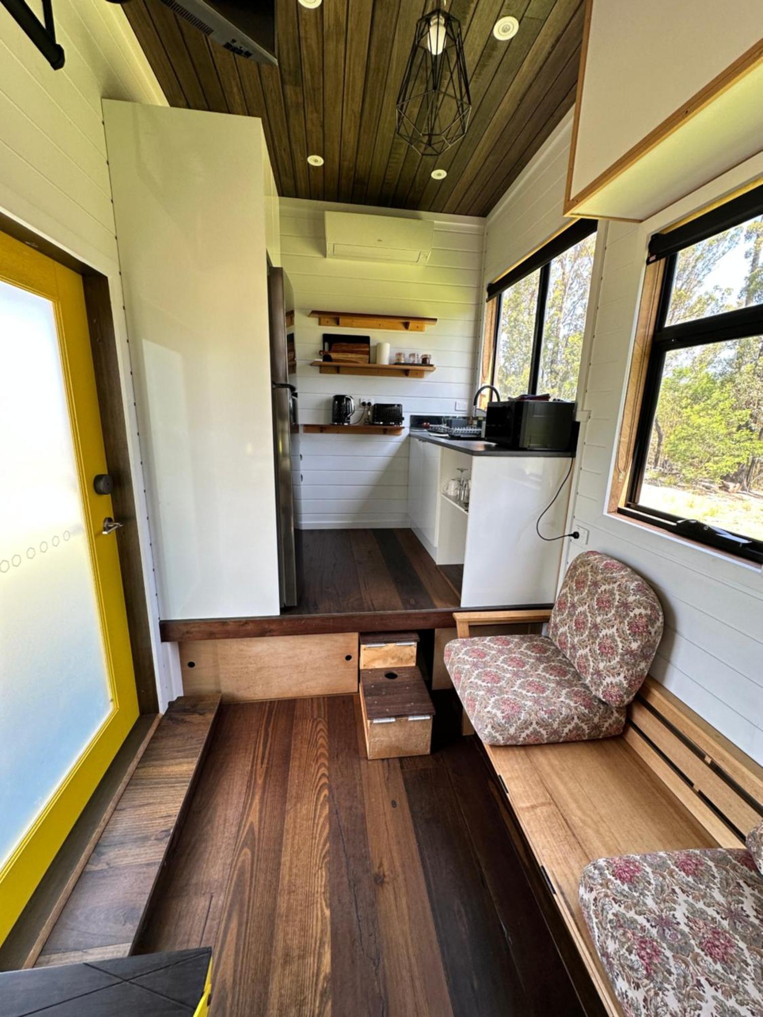 Ocean Breeze Tiny House - Ocean And Lake View Mallacoota Ngoại thất bức ảnh