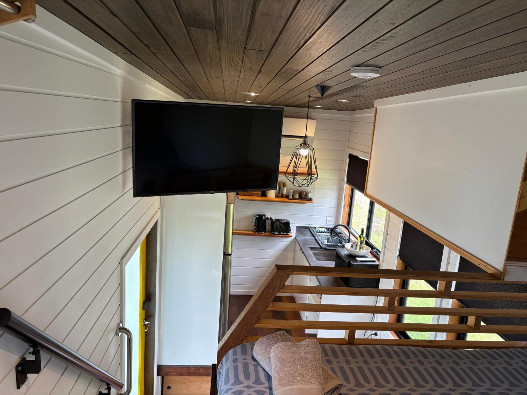 Ocean Breeze Tiny House - Ocean And Lake View Mallacoota Ngoại thất bức ảnh